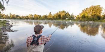 Kuva Jukka Koskinen Kalastaja joella