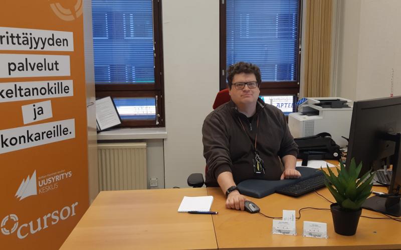 Seija Pöntinen Yritysneuvoja Kalle Kallionpää