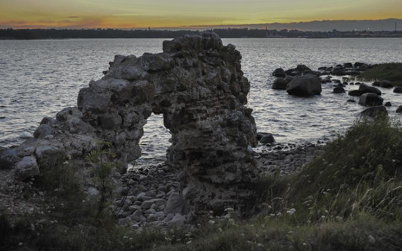 Kuva Kymenlaakson museo Fort Slavan linnoituksen raunioita