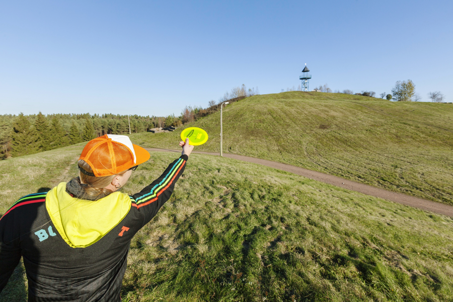 Kumparepuisto, kuva: Jukka Koskinen Kumparepuisto Kotka, frisbeegolf