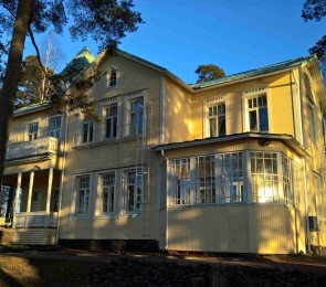 Huvila Kärkisaari_Päärakennu_Juha_Kilpeläinen Huvila Kärkisaari_Päärakennu_Juha_Kilpeläinen