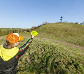 Kumparepuisto, kuva: Jukka Koskinen Kumparepuisto Kotka, frisbeegolf