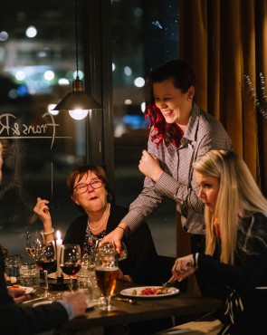 dating sivustot matkailijoilleKuinka usein näette toisensa, kun dating