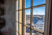 Suomen suurlippu Haminassa, Kuva: Vesa Hovi Haminan lippumaailma, Suomen suurlippu